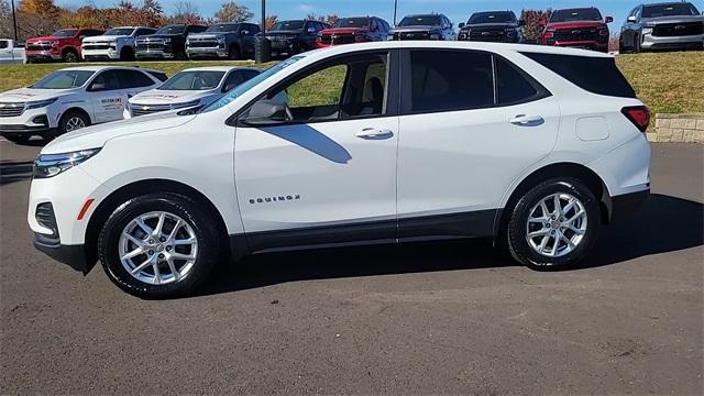 used 2022 Chevrolet Equinox car, priced at $20,528