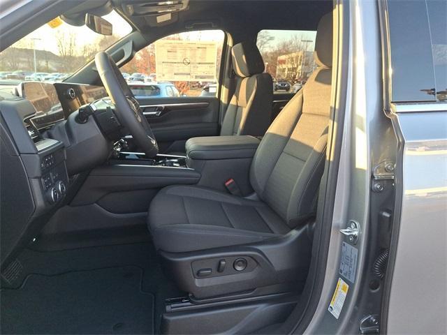 new 2025 Chevrolet Tahoe car, priced at $62,427