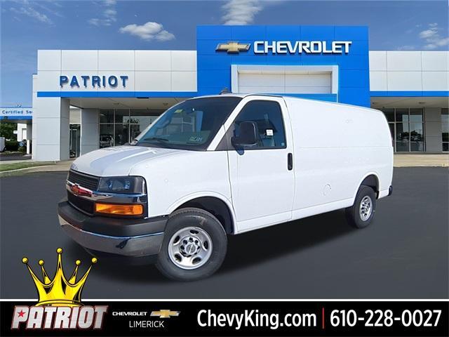 new 2025 Chevrolet Express 2500 car, priced at $42,204