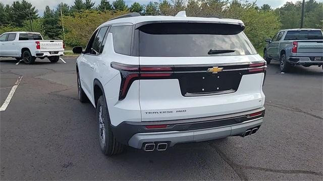 new 2024 Chevrolet Traverse car, priced at $43,670