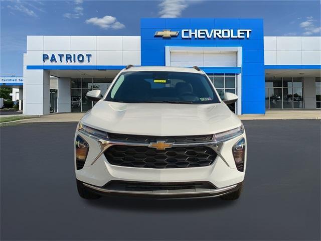 new 2025 Chevrolet Trax car, priced at $24,993