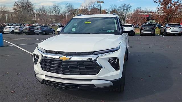 new 2024 Chevrolet TrailBlazer car, priced at $30,300