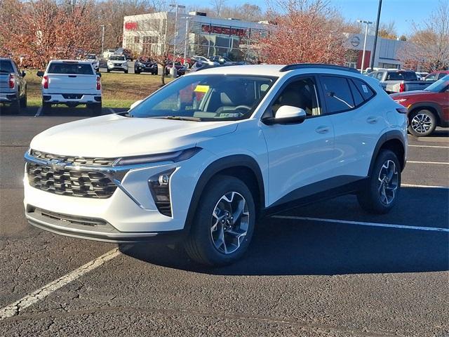 new 2025 Chevrolet Trax car, priced at $25,485