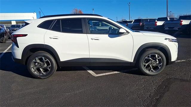 new 2025 Chevrolet Trax car, priced at $25,485