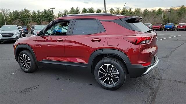 new 2024 Chevrolet TrailBlazer car, priced at $30,300