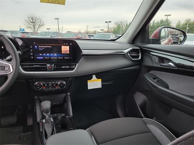 new 2024 Chevrolet TrailBlazer car, priced at $30,300