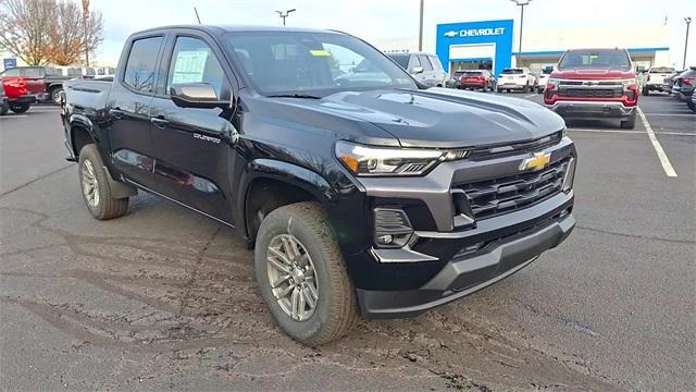 new 2024 Chevrolet Colorado car, priced at $46,053