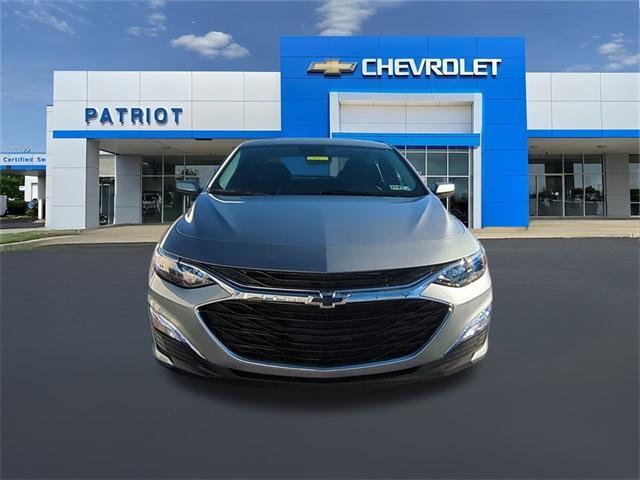 new 2025 Chevrolet Malibu car, priced at $28,101