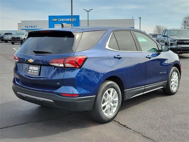 new 2023 Chevrolet Equinox car, priced at $29,095