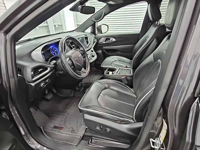 used 2018 Chrysler Pacifica car, priced at $18,500