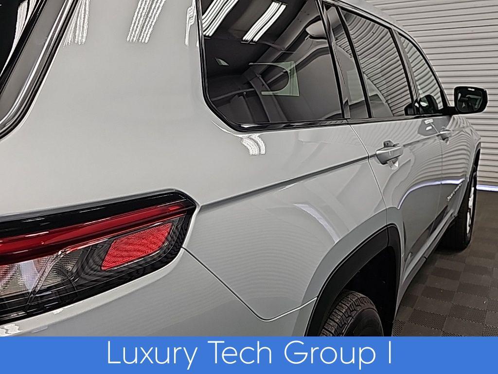 used 2025 Jeep Grand Cherokee L car, priced at $34,000