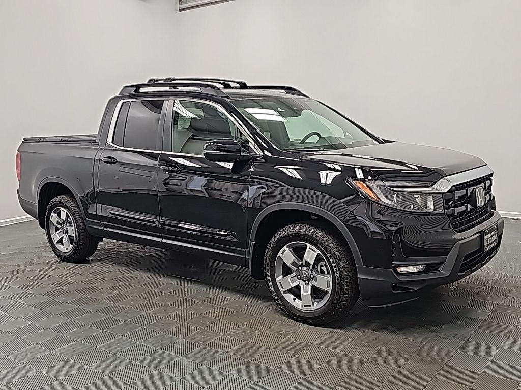 new 2025 Honda Ridgeline car, priced at $44,304