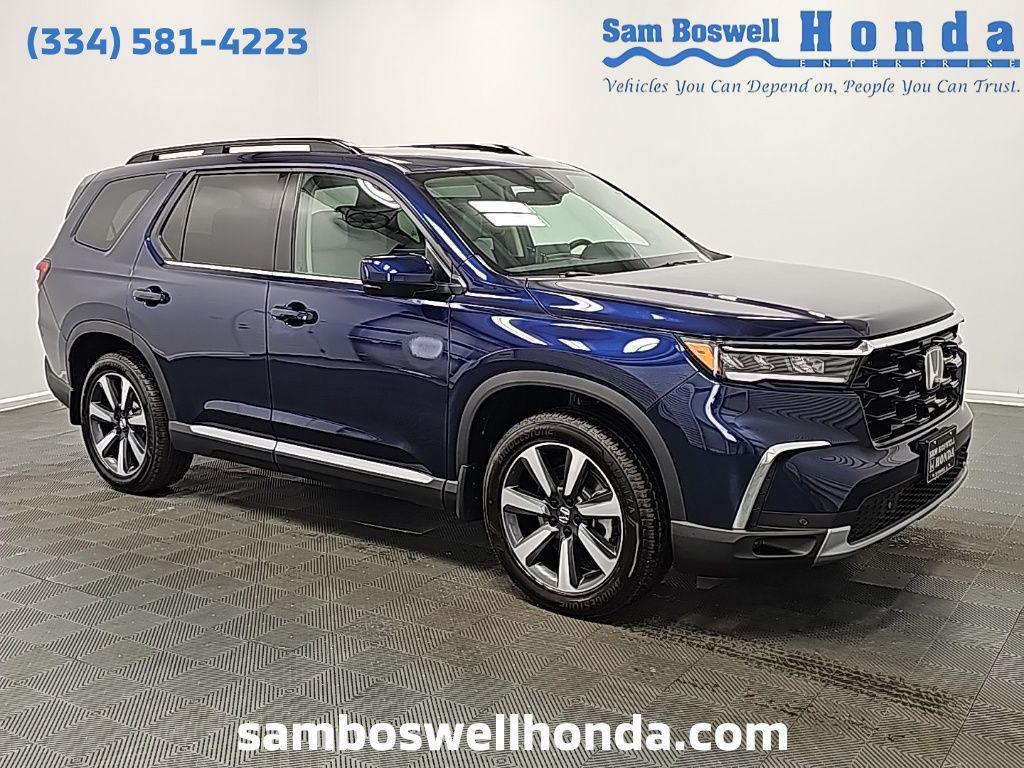 new 2025 Honda Pilot car, priced at $51,825