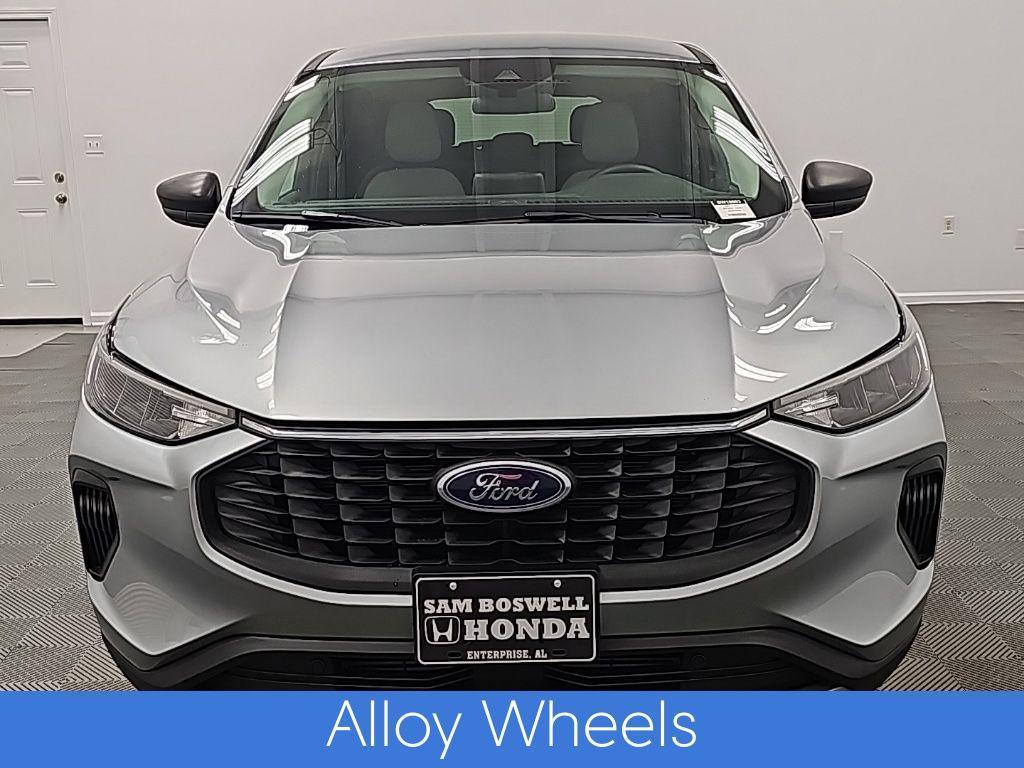used 2024 Ford Escape car, priced at $26,250