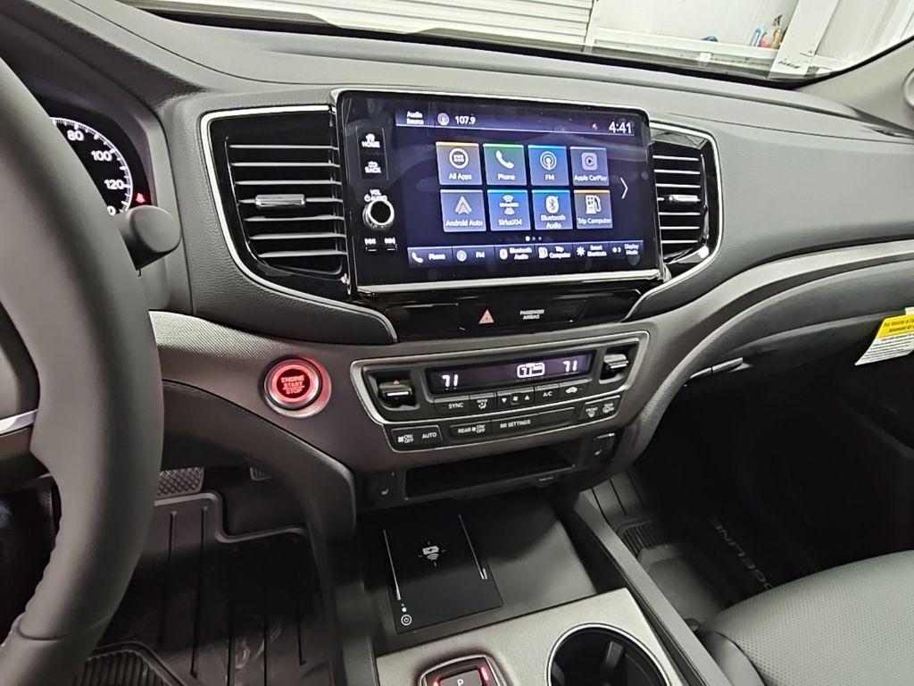new 2025 Honda Ridgeline car, priced at $43,578