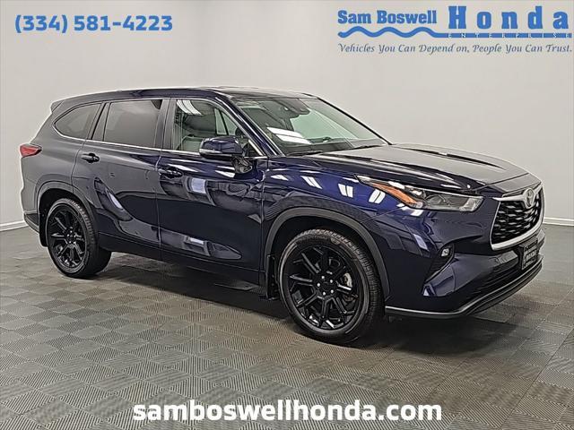 used 2023 Toyota Highlander car, priced at $35,145