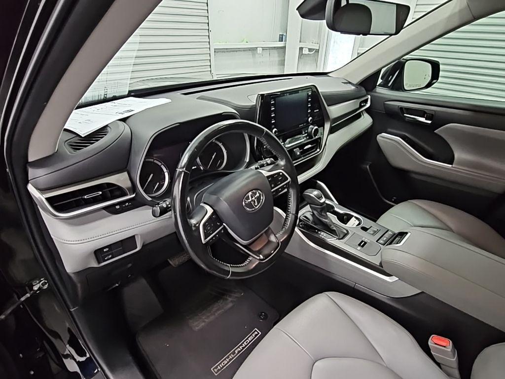 used 2022 Toyota Highlander car, priced at $30,000
