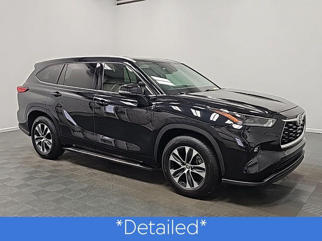 used 2022 Toyota Highlander car, priced at $30,000