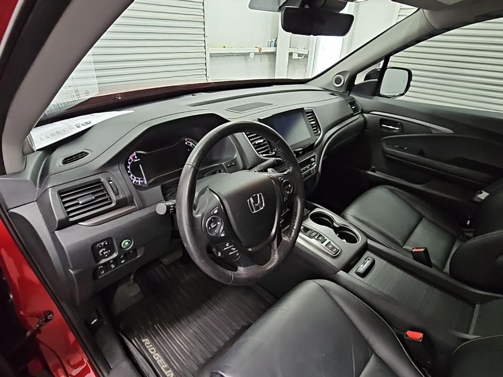used 2023 Honda Ridgeline car, priced at $31,000