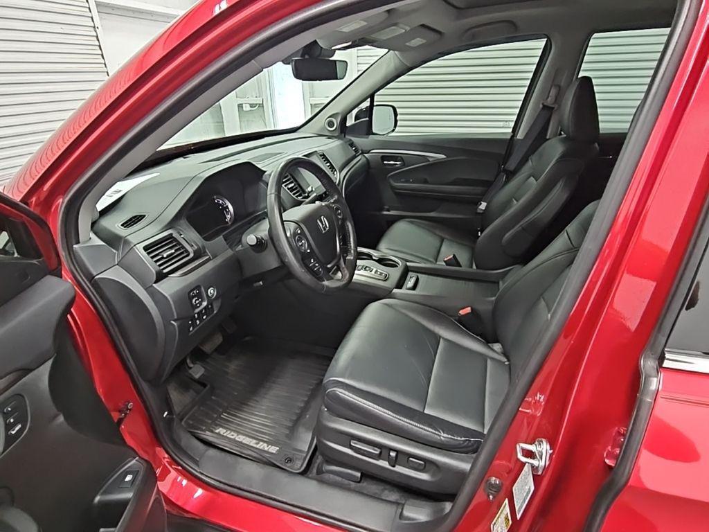 used 2023 Honda Ridgeline car, priced at $31,000