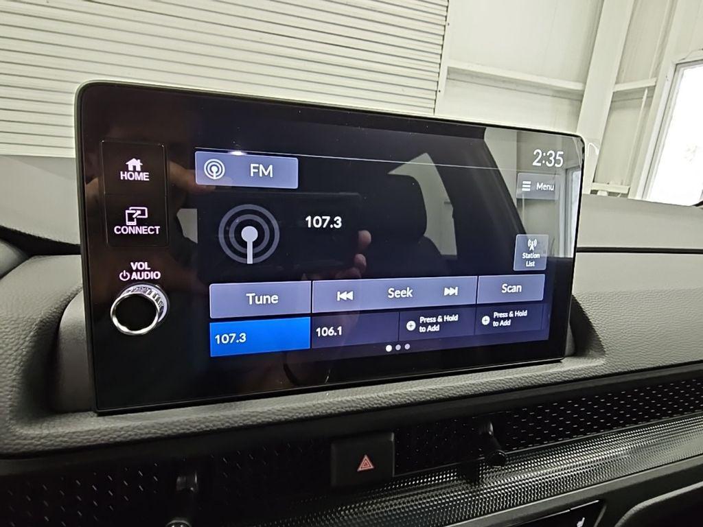 new 2026 Honda CR-V Hybrid car, priced at $39,500