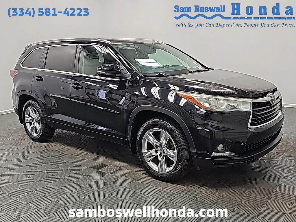 used 2014 Toyota Highlander car, priced at $17,000