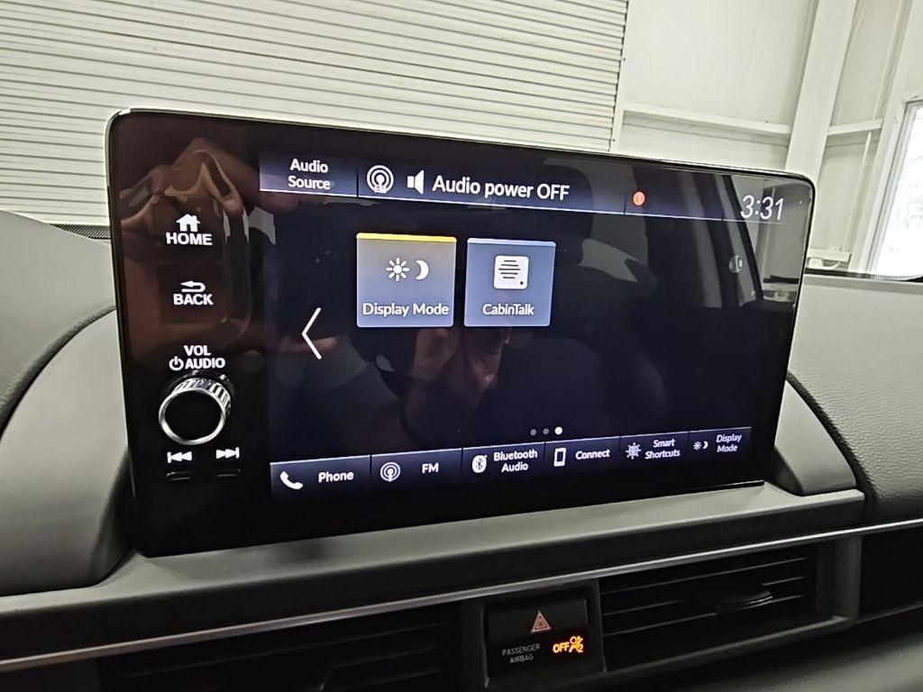 new 2025 Honda Pilot car, priced at $46,180