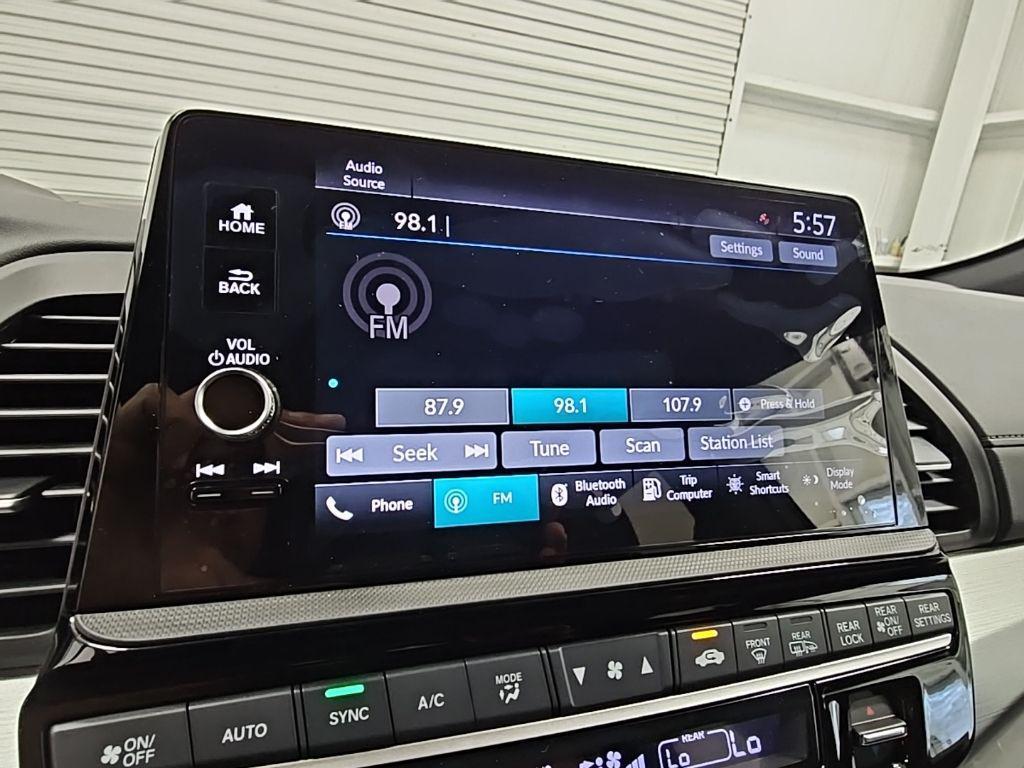new 2025 Honda Odyssey car, priced at $44,820