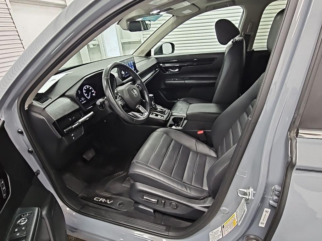 used 2023 Honda CR-V car, priced at $31,000