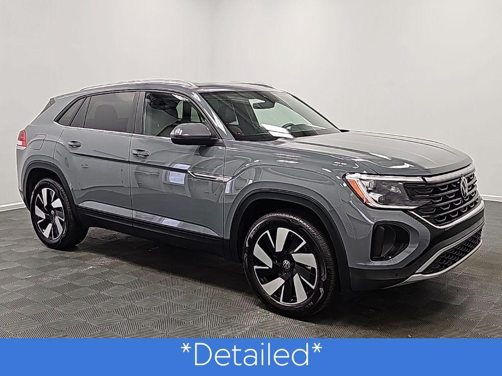 used 2025 Volkswagen Atlas Cross Sport car, priced at $40,000