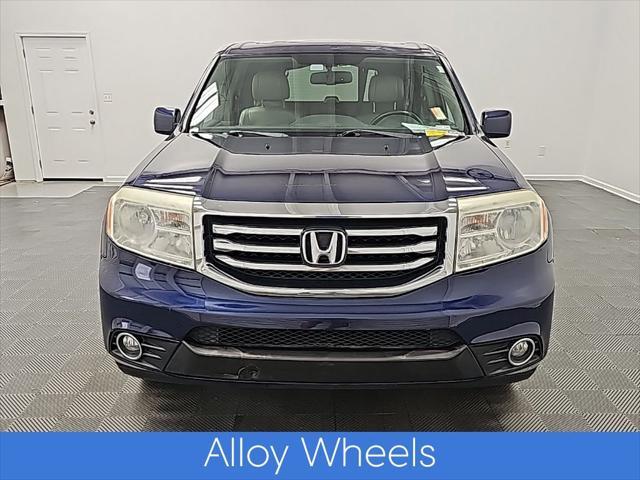 used 2013 Honda Pilot car, priced at $14,000