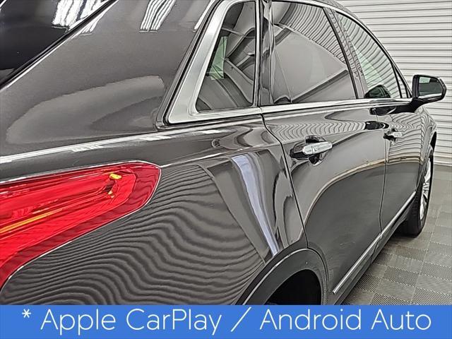 used 2017 Cadillac XT5 car, priced at $12,000