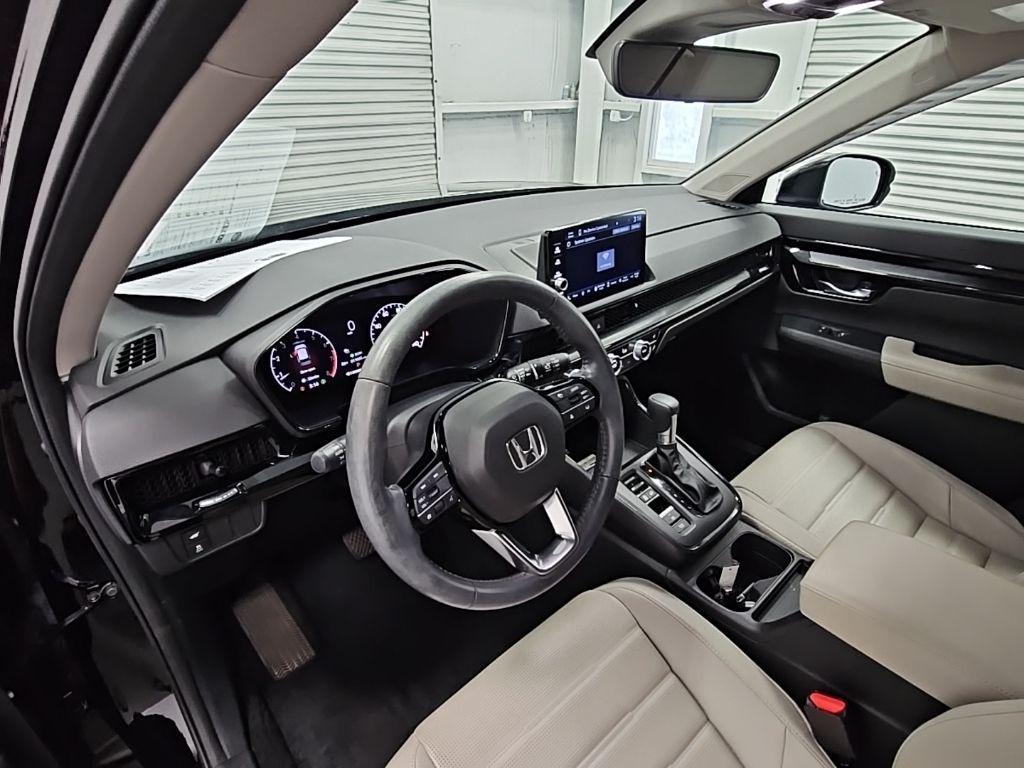 used 2023 Honda CR-V car, priced at $31,000