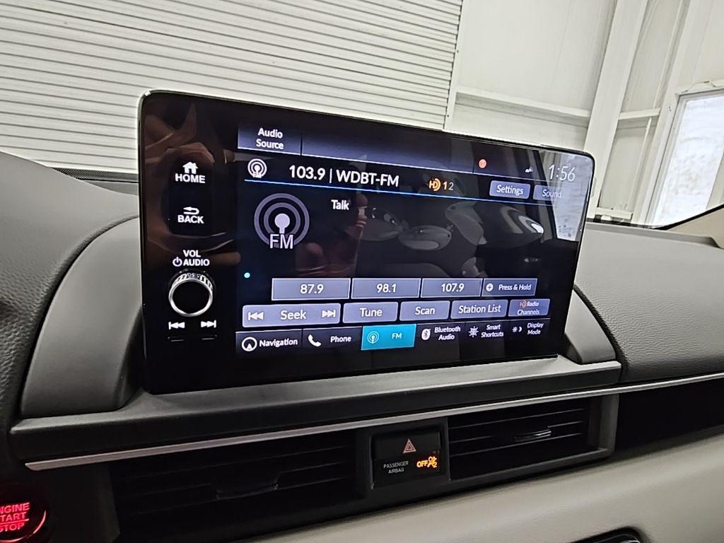 new 2025 Honda Pilot car, priced at $51,550