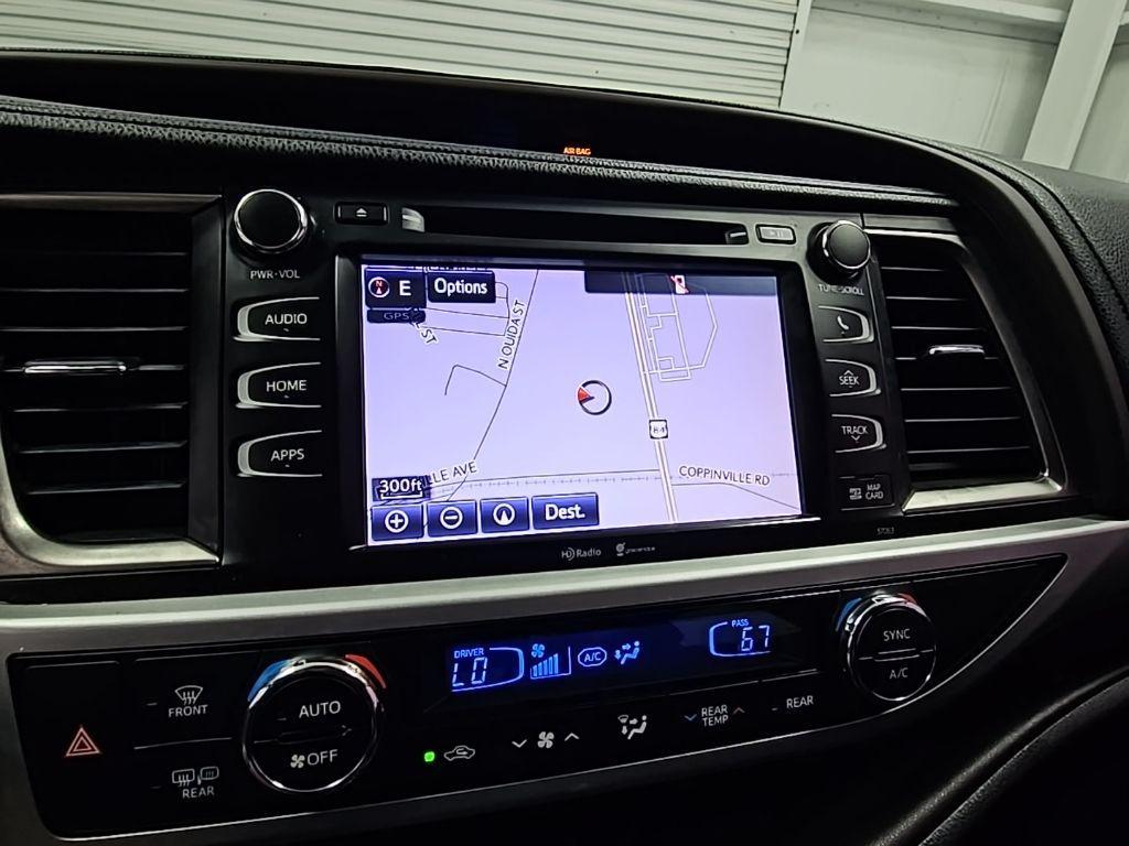 used 2015 Toyota Highlander car, priced at $15,500