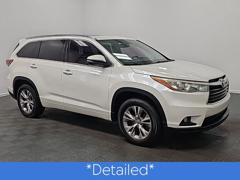 used 2015 Toyota Highlander car, priced at $15,500