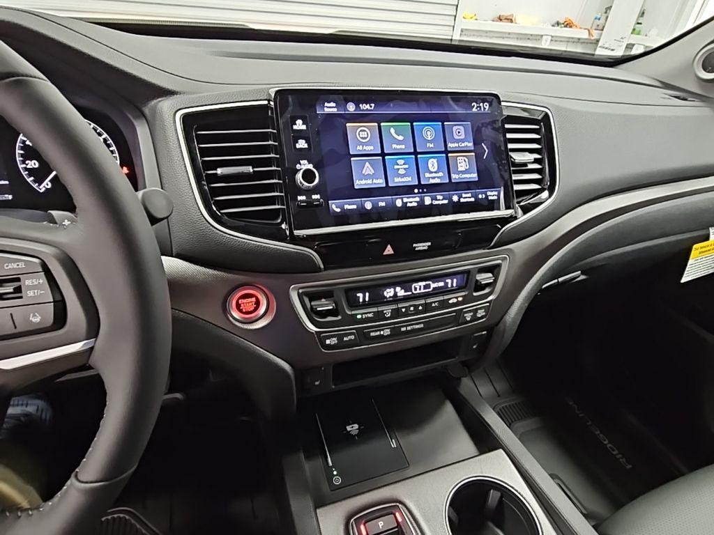 new 2025 Honda Ridgeline car, priced at $42,091