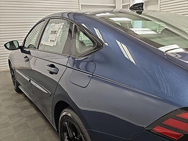 new 2025 Honda Accord car, priced at $31,210