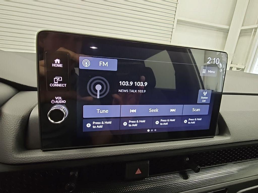new 2026 Honda CR-V Hybrid car, priced at $39,500