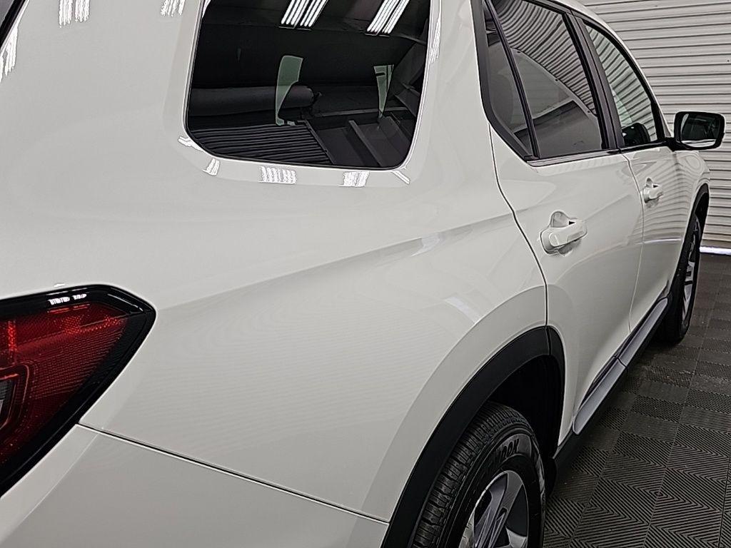 new 2025 Honda Pilot car, priced at $46,180