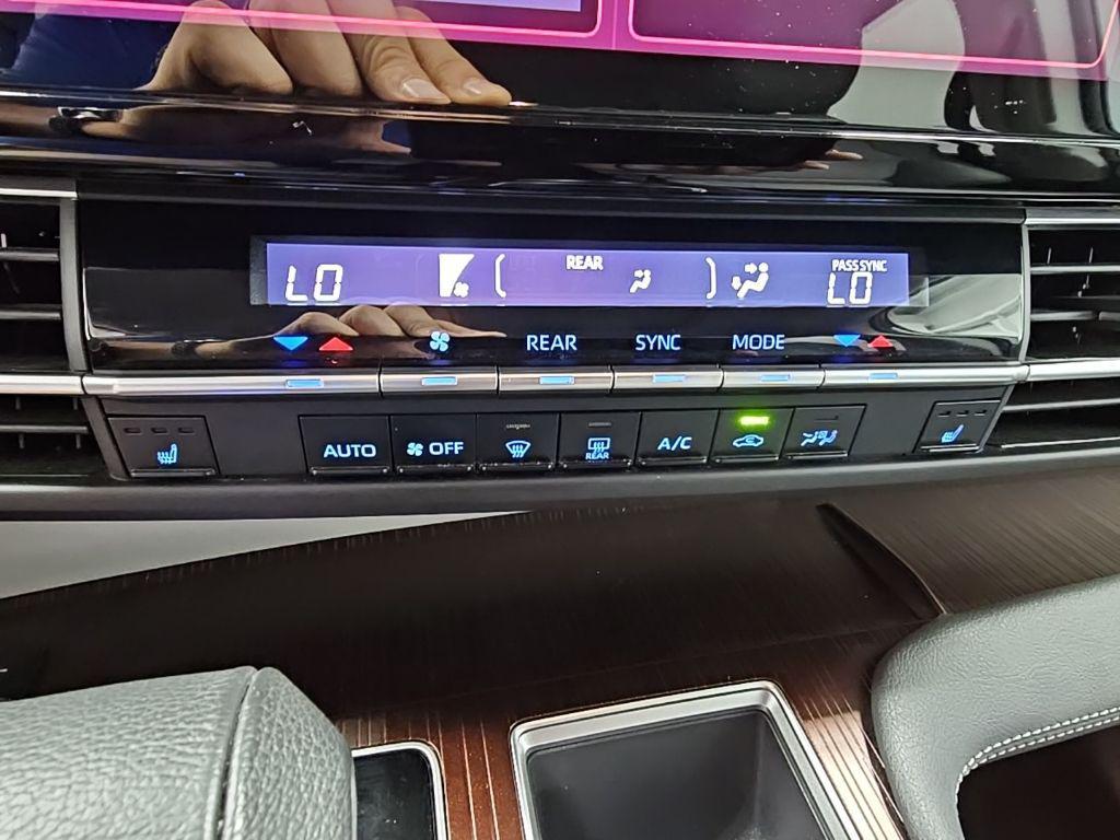 used 2024 Toyota Sienna car, priced at $37,000