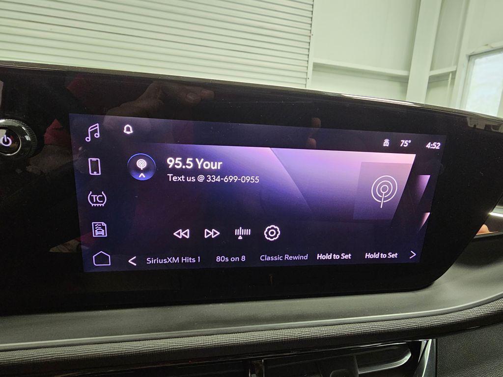 used 2025 Buick Envista car, priced at $28,000