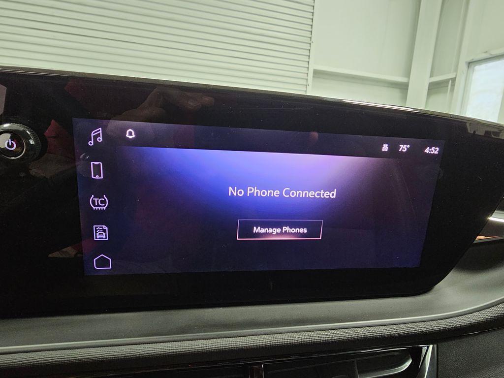 used 2025 Buick Envista car, priced at $28,000