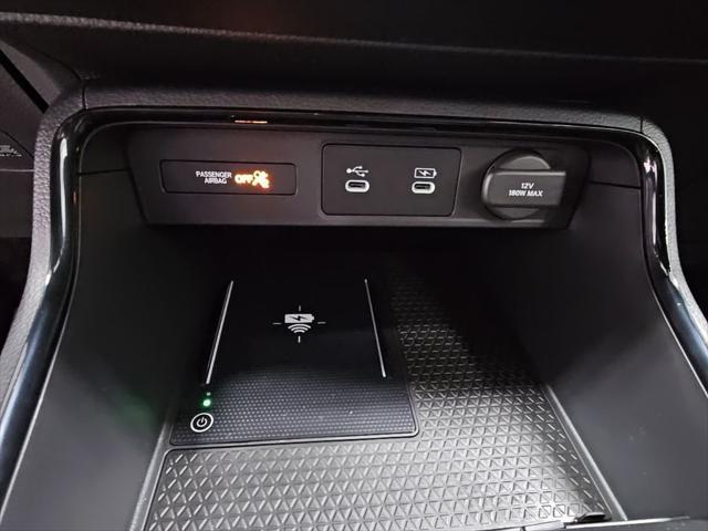 new 2026 Honda CR-V Hybrid car, priced at $40,575