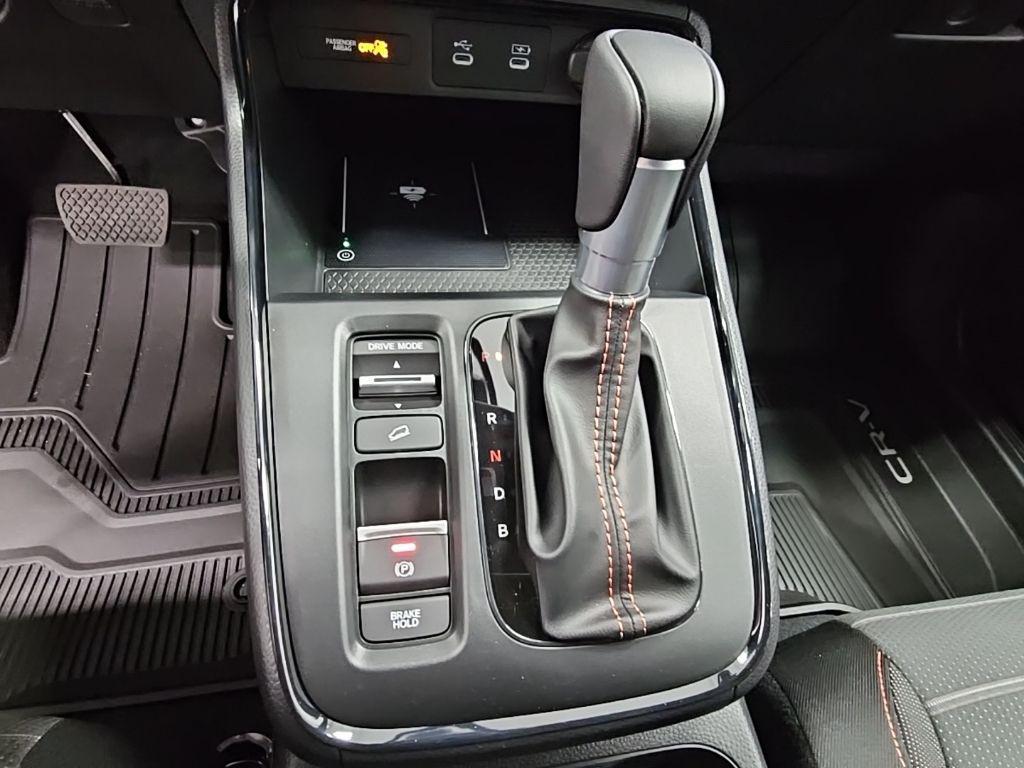 new 2026 Honda CR-V Hybrid car, priced at $37,000