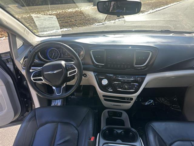 used 2017 Chrysler Pacifica car, priced at $9,995