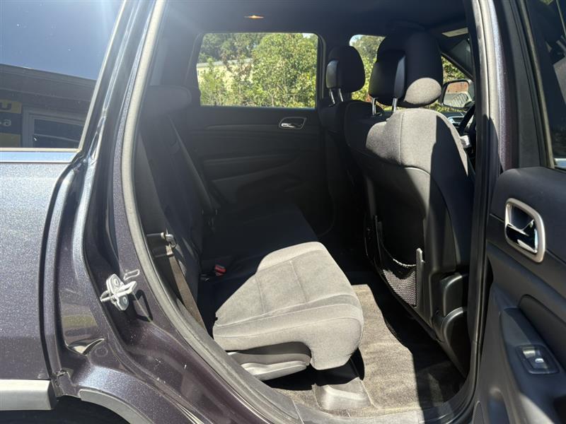 used 2015 Jeep Grand Cherokee car, priced at $11,999