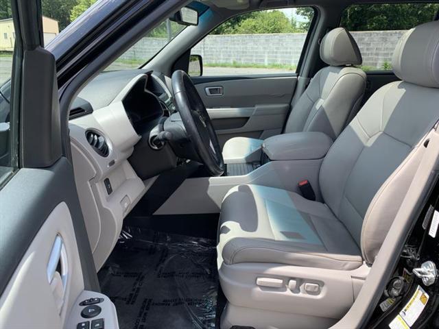 used 2011 Honda Pilot car, priced at $8,950