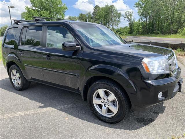 used 2011 Honda Pilot car, priced at $8,950