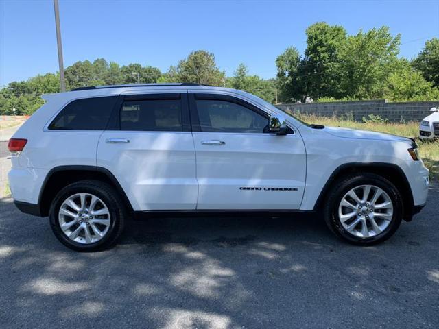 used 2017 Jeep Grand Cherokee car, priced at $14,999